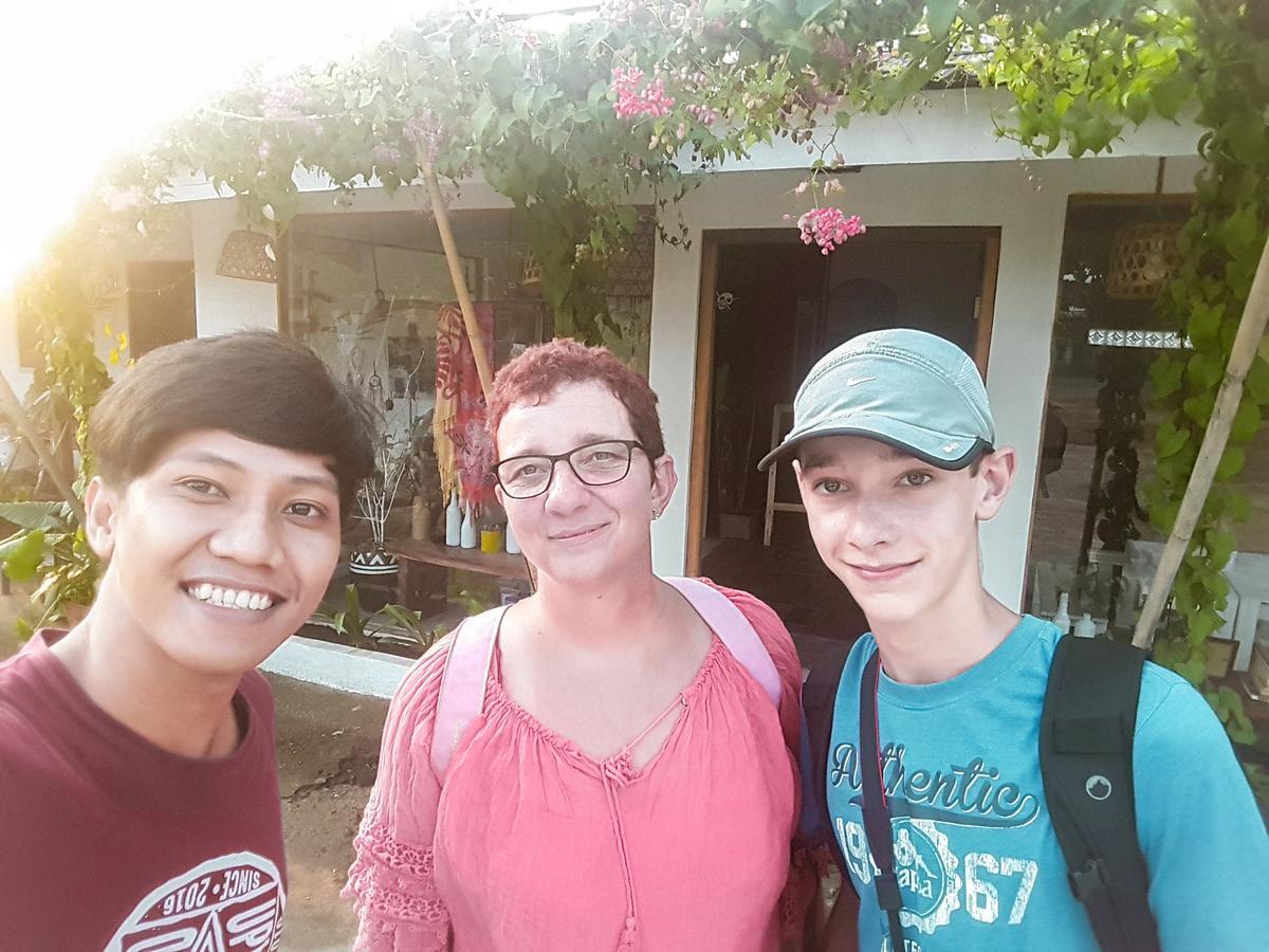 Хостел Beanbag Bintan Backpacker Kangkakawal Экстерьер фото